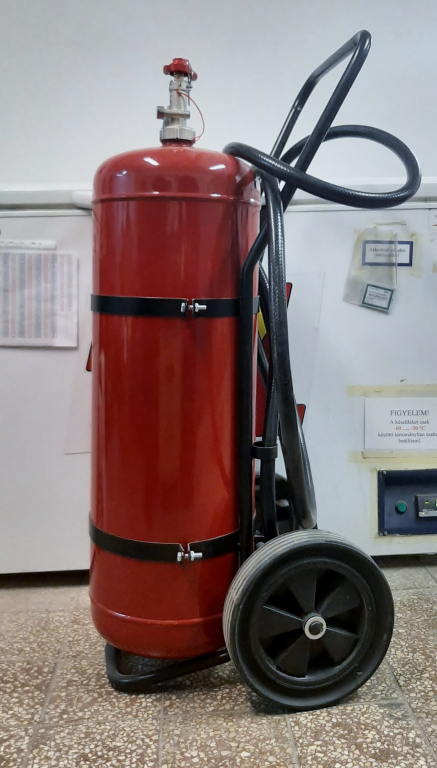 660-4-2021 - F50 BETA-W szállítható habbal oltó tűzoltókészülék